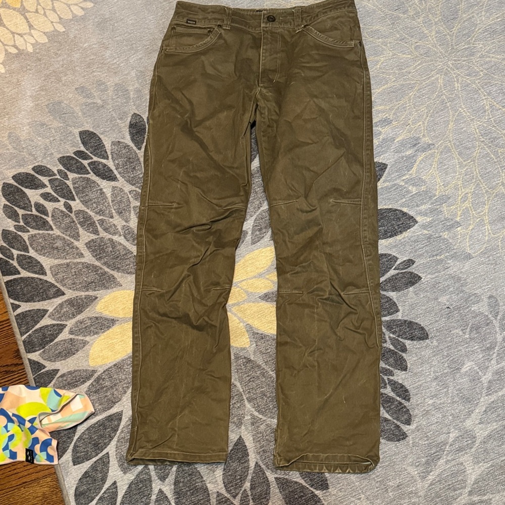 Kuhl Men's Sz M  Ryder Vintage Patina Dye Khaki Chinos